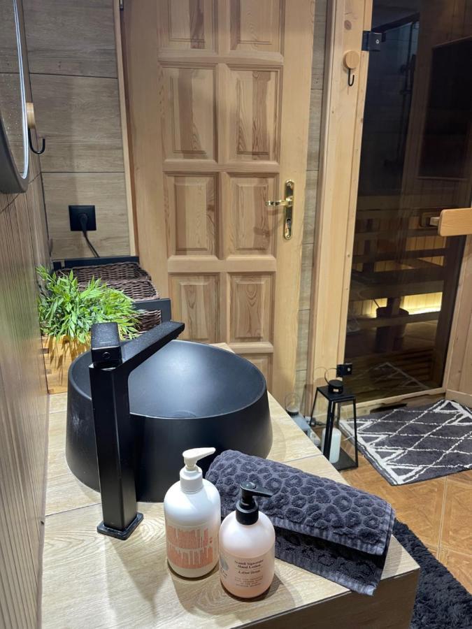 Apartment Prestige Z Sauna Zbojnicka Piwnica Krupowki