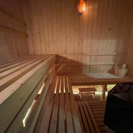 Prestige Apartament Z Sauna Zbojnicka Piwnica Krupowki Zakopane Exterior photo